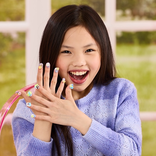 Aquabeads Nail Studio<br>Barbie Nail Designer Kit